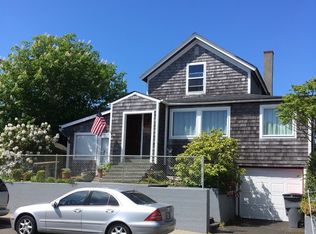 416 12th Ave, Seaside, OR