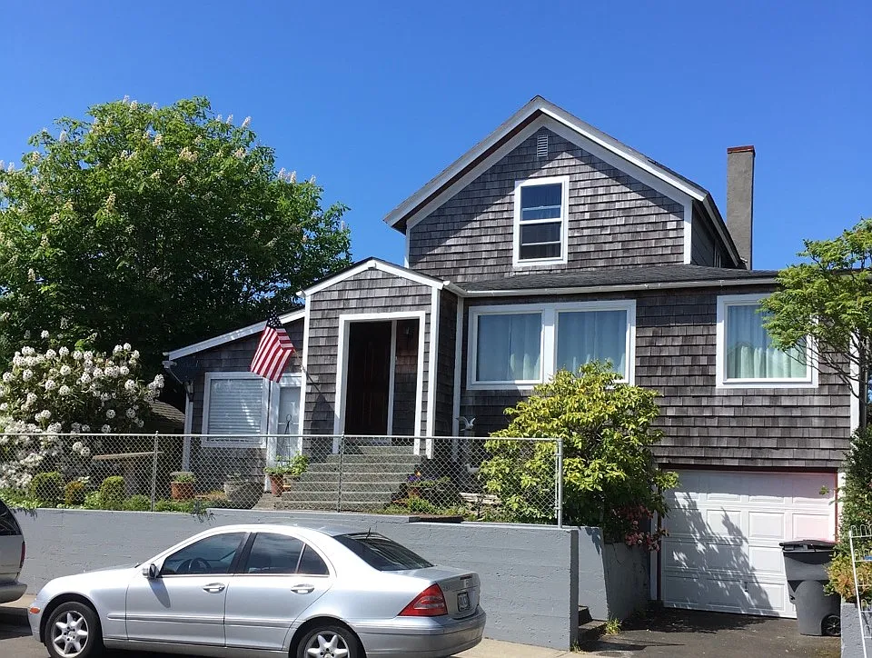 416 12th Ave photo 1