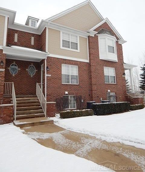 1st image of 6037 Windemere Ln