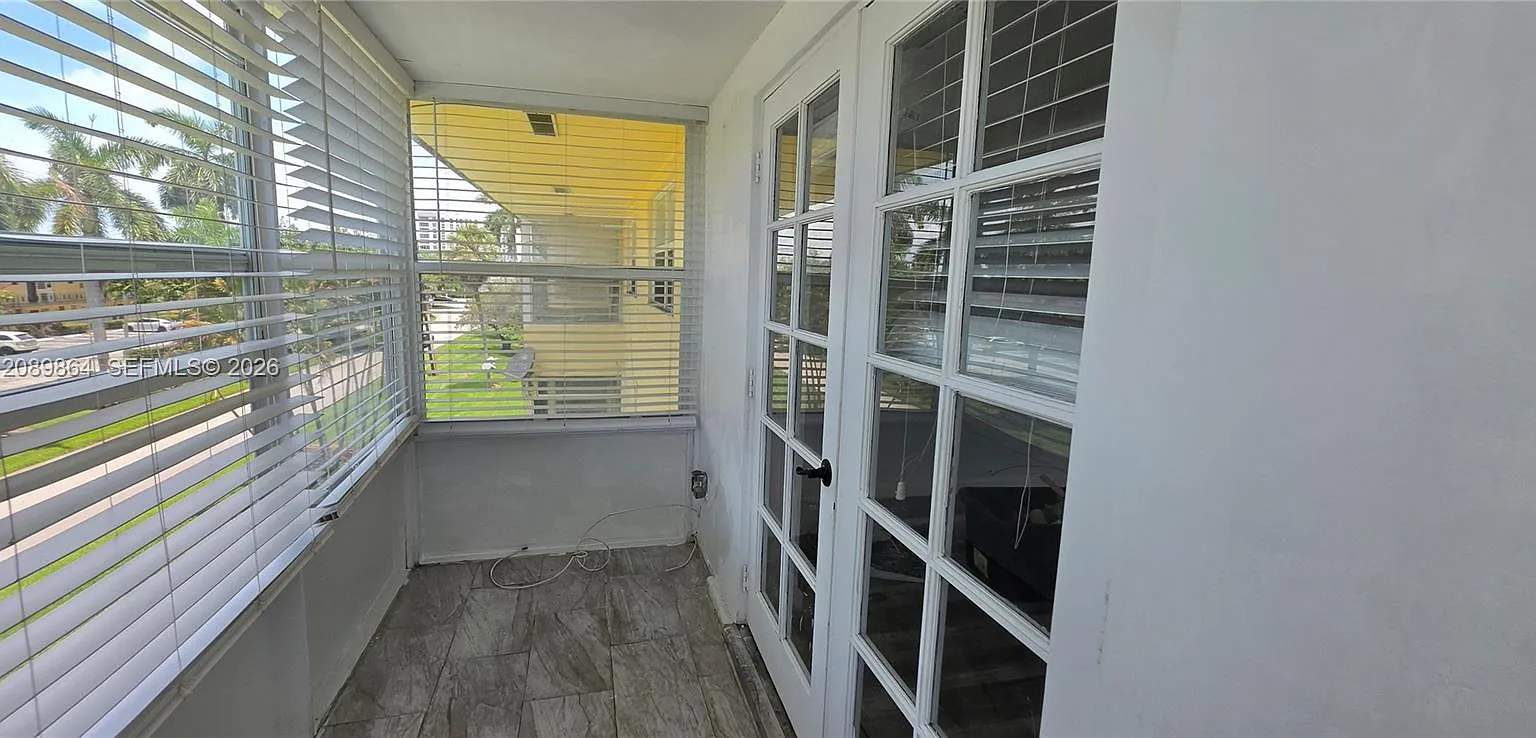 Bisc Lake Gardens Condo N — Photo 2