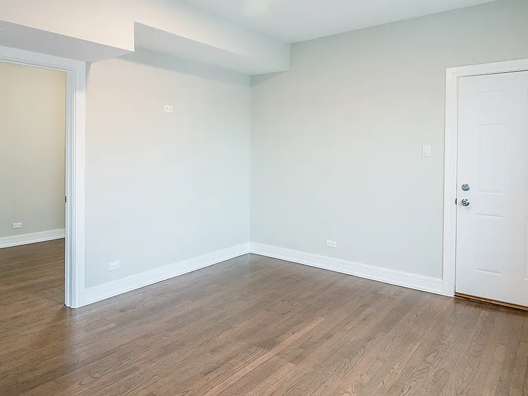 2917 W Wabansia Ave #2R — Photo 13