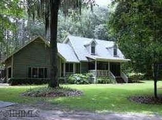 6 Pine View Dr, Bluffton, SC 29910