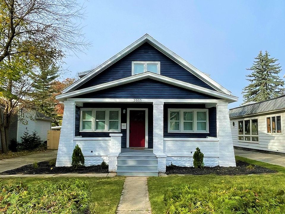 1st image of 2033 Swensberg Ave NE