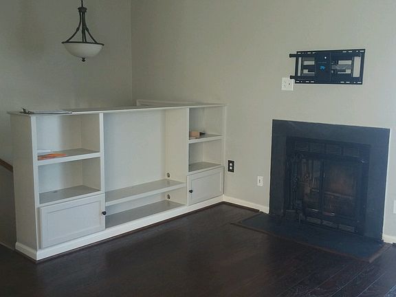 3rd image of 2809G S Woodrow St #1