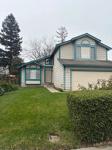 824 Arcadia Dr Photo 1