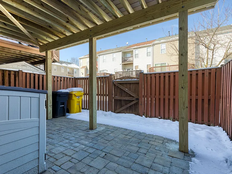 2502 Weston Ct — Photo 23
