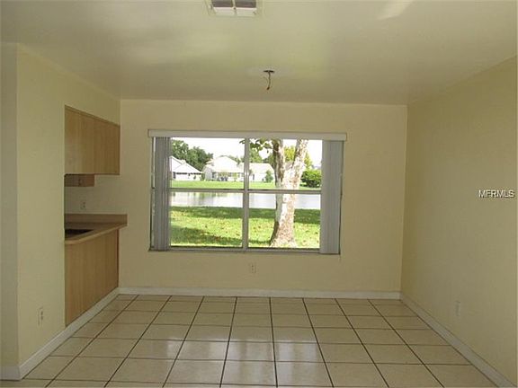 3rd image of 3451 Coachlight Dr