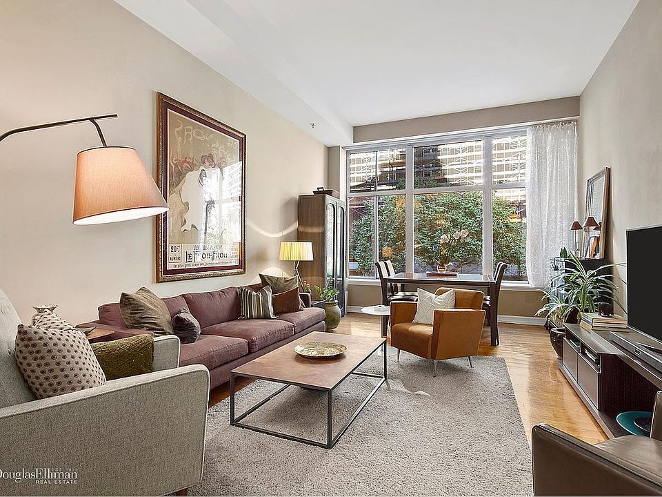 1st image of 136 23rd St Unit 2B