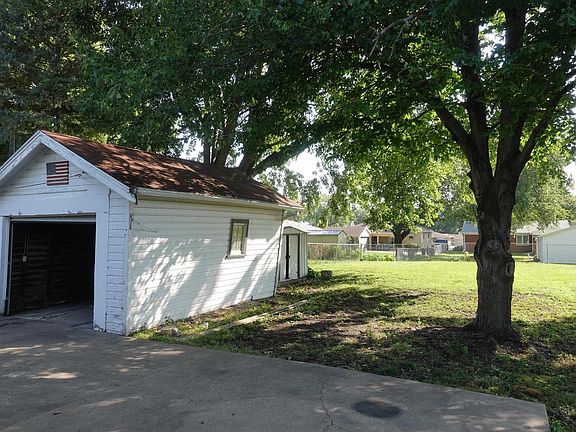 5th image of 59 Highland Ave