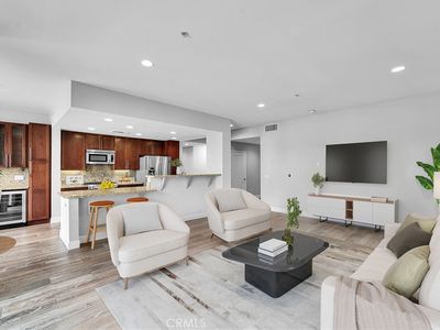 300 E 4th St Unit 204, Long Beach, CA, 90802