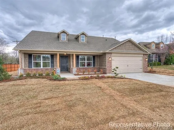 23184 S Mae Dr, Claremore, OK 74019