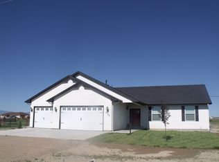 535 N Idledale Dr, Pueblo West, CO 81007