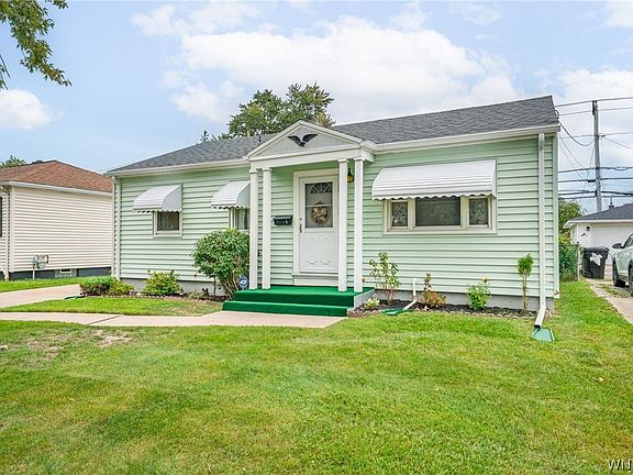 4th image of 87 Floradale Ave