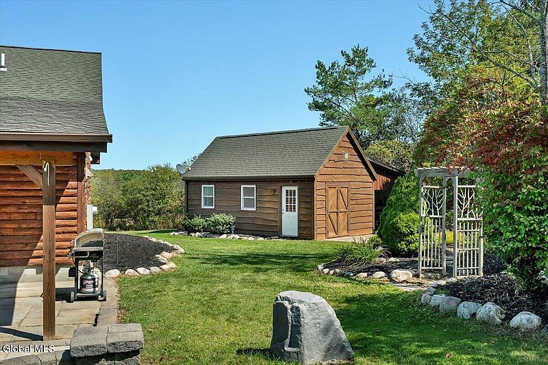 5th image of 2020 Berne-Altamont Road