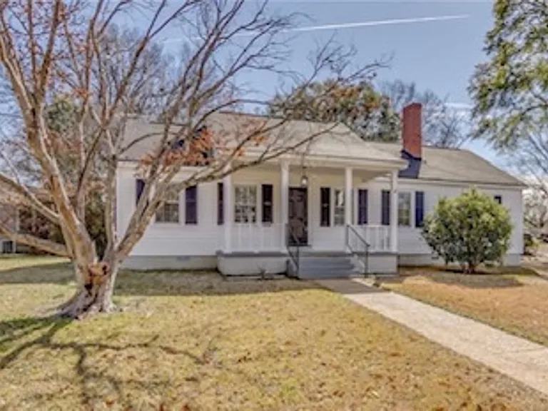 69 Cedar Knl — Photo 2