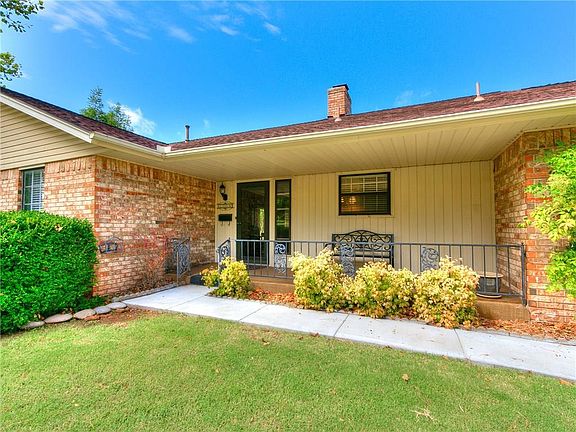 2nd image of 2706 Willow Creek Dr