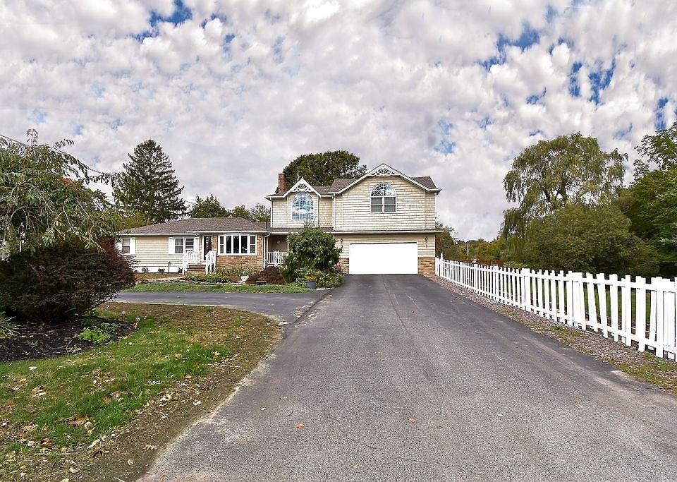 1st image of 177 Borden Ave