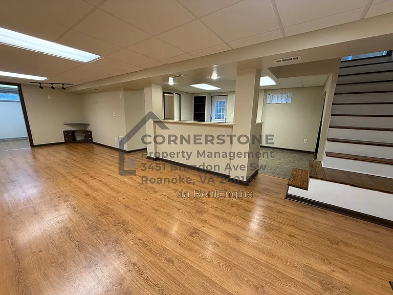 950 Palmer Ave — Photo 18