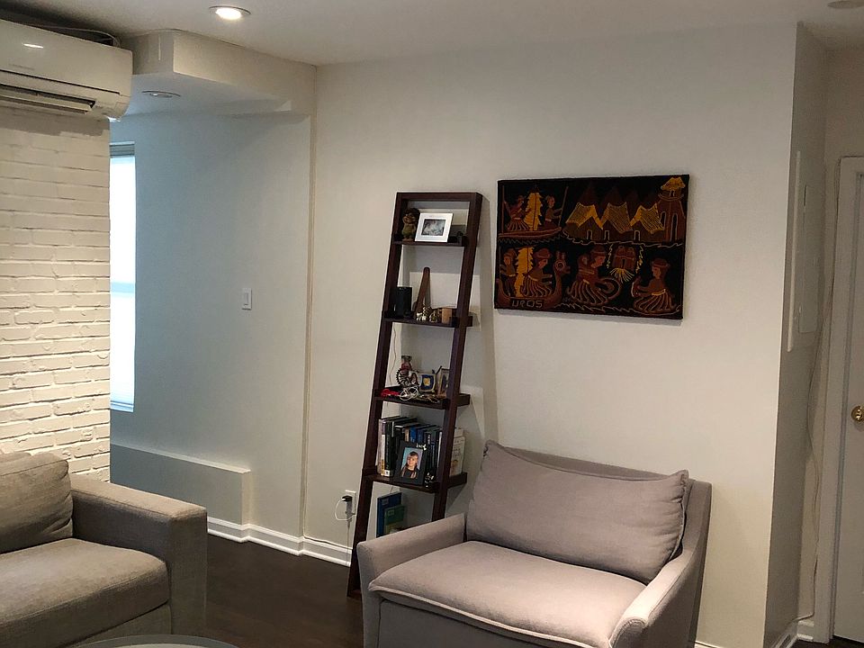 1st image of 544 E 11th St APT 1B