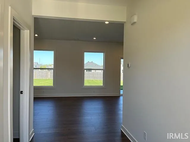 4734 Alaina Dr — Photo 9