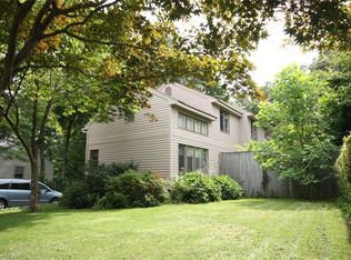 300 Walnut St #0, Wellesley, MA 02481