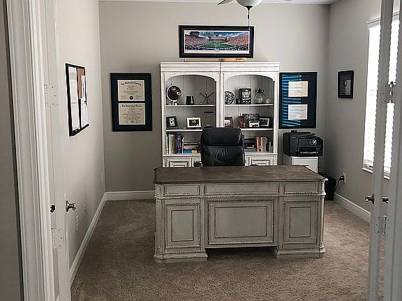 Office / Den 