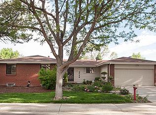 9048 W Harvard Pl, Lakewood, CO 80227