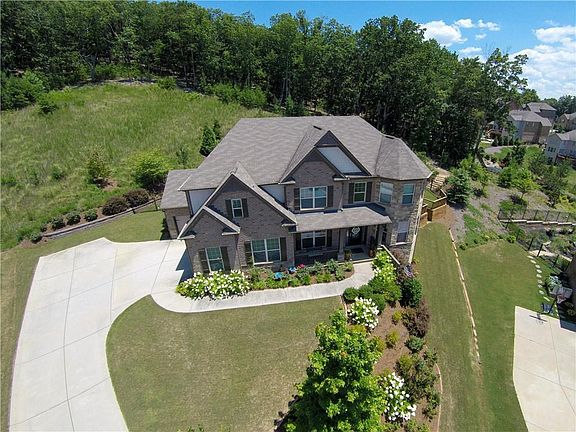 5th image of 4392 Cades Pointe