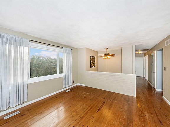 5th image of 3515 W Bonnaire Ct