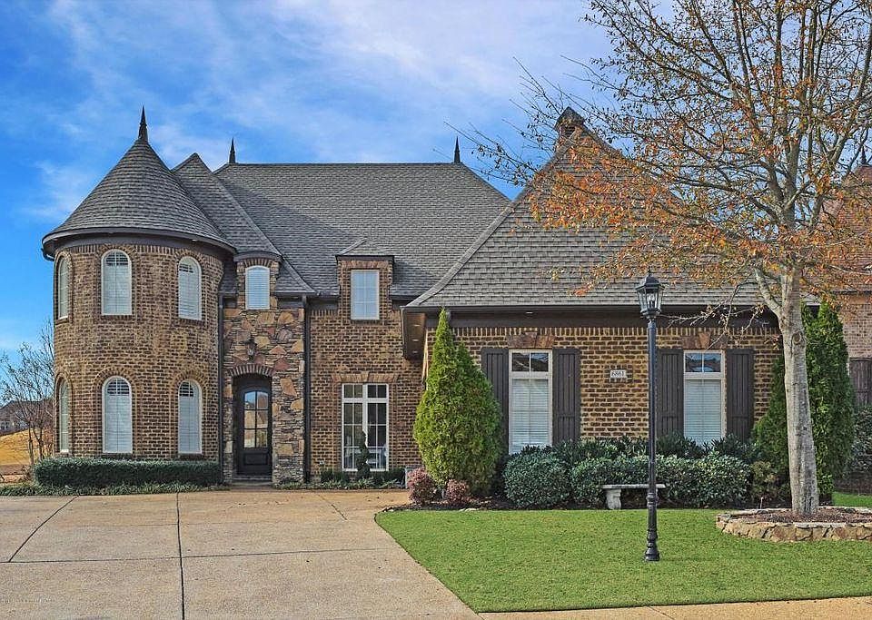 1st image of 6861 Dakota Cir S