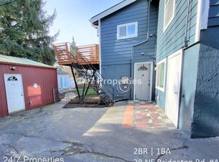 28 NE Bridgeton Rd UNIT A, Portland, OR 97211