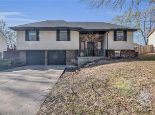 17105 E 49th Ter S, Independence, MO 64055