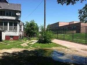 2nd image of 1512 W 16th St