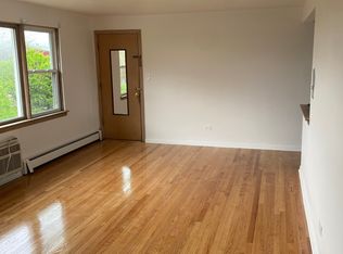 5600 S Narragansett Ave #3W, Chicago, IL 60638