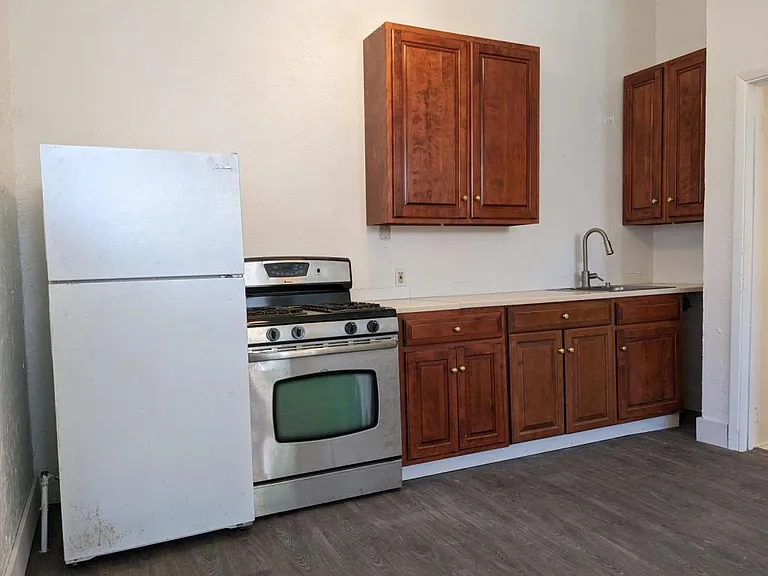 7076 Lemington Ave #1 — Photo 4