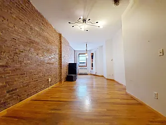 Rented by Rentall Group Inc