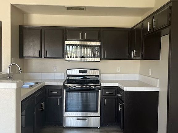 3rd image of 4515 Pebble Creek Dr #B