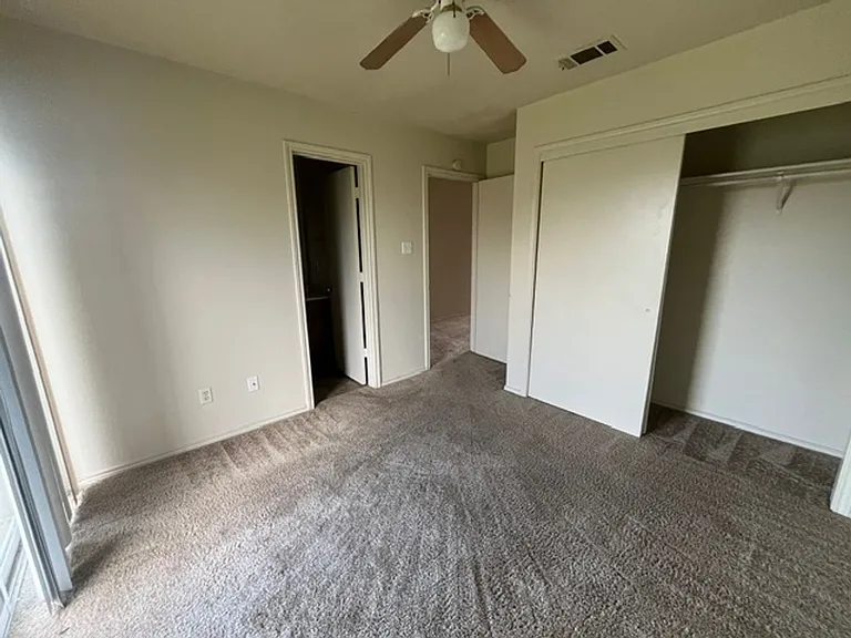 1103 Horizon Dr — Photo 7