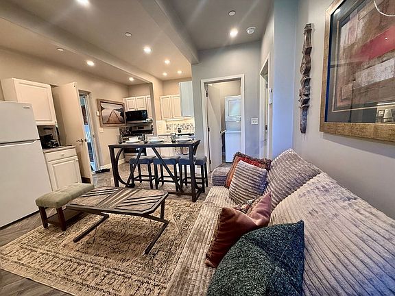 4th image of 33 Linda Vista Dr