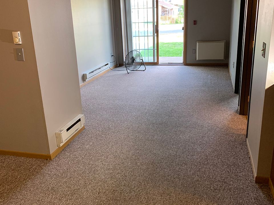 2nd image of 930 Iowa Ave #1