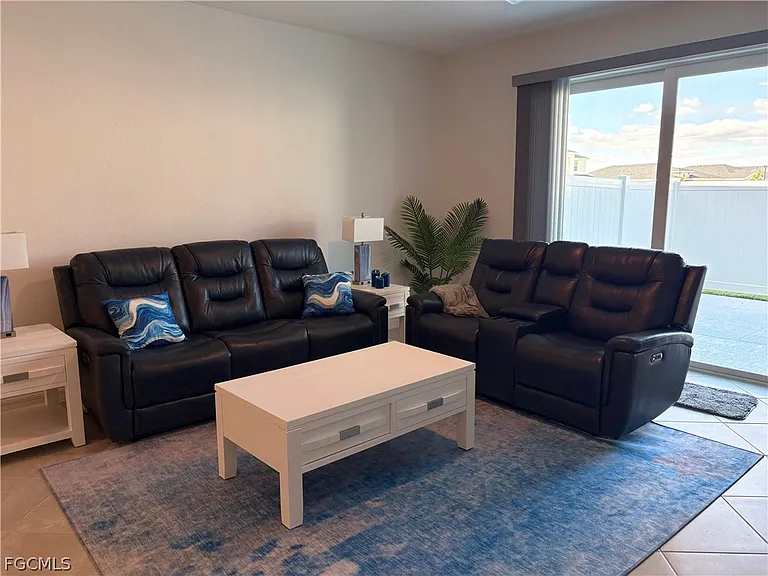 44076 Bellamy Pl — Photo 8