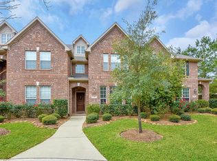 27 Umbria Ln, Spring, TX 77382
