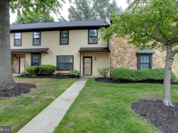 205 Allens Ln, Mullica Hill, NJ 08062