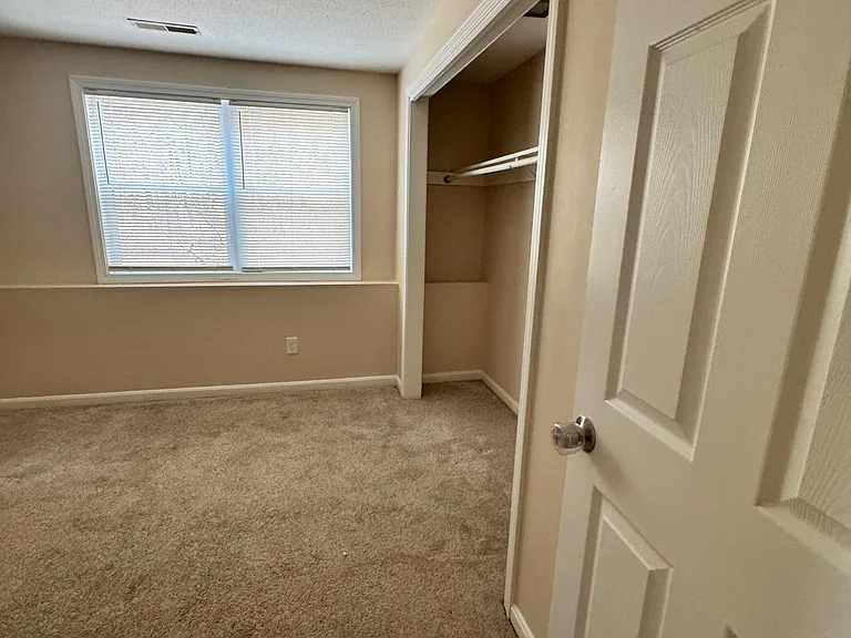 1599 Braley Rd #61 — Photo 4