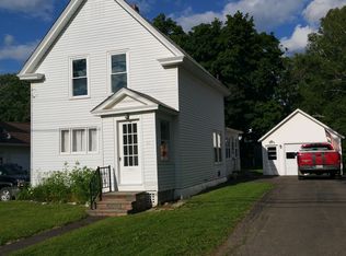 50 High St, Houlton, ME 04730