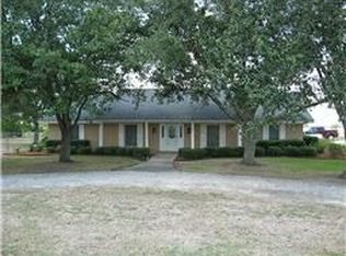 6602 Country Ln, Richmond, TX 77469