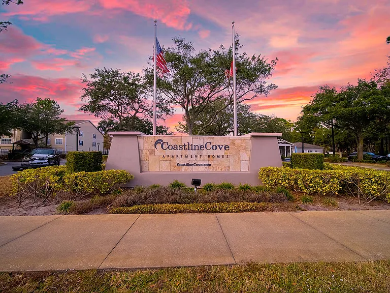Coastline Cove Apartment Homes — Photo 46