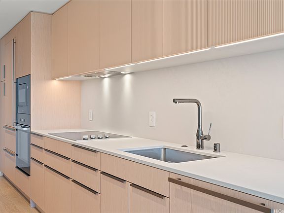 5th image of 333 Ward Ave #3305
