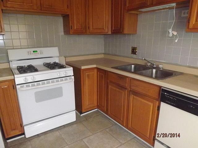2nd image of 8200 Kenton Ave