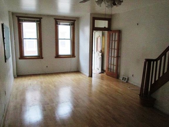 2nd image of 3162 Livingston St